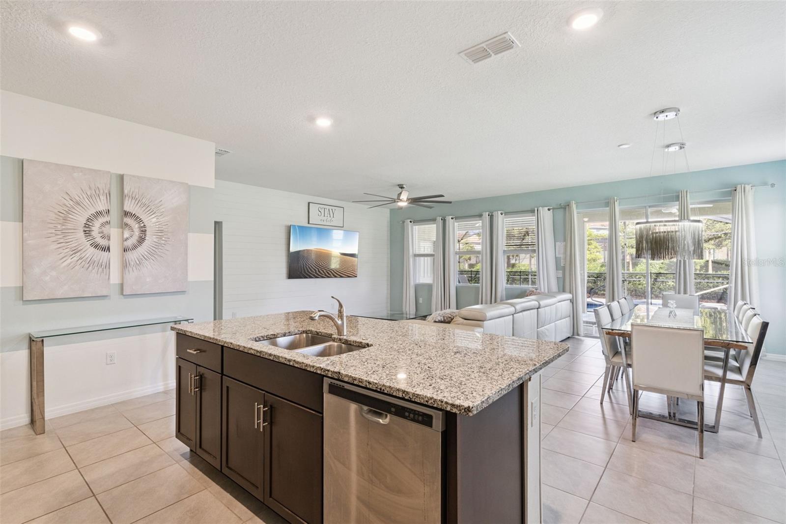 7646 OAKMOSS LOOP, Davenport, FL 33837
