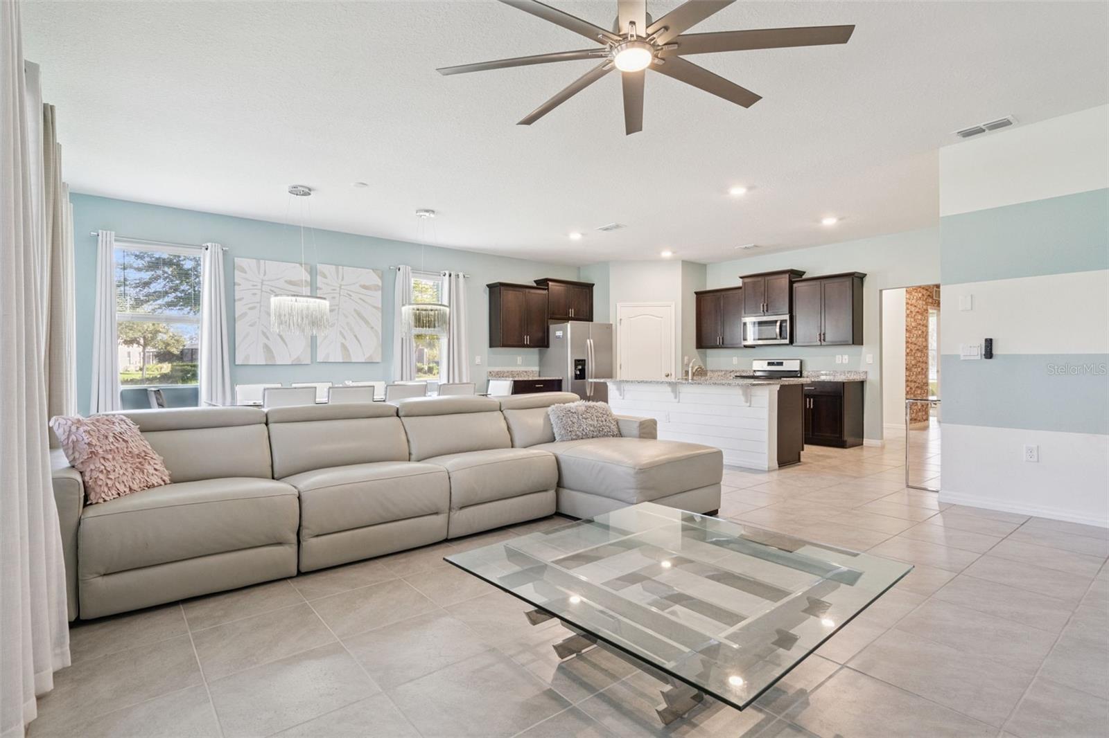 7646 OAKMOSS LOOP, Davenport, FL 33837