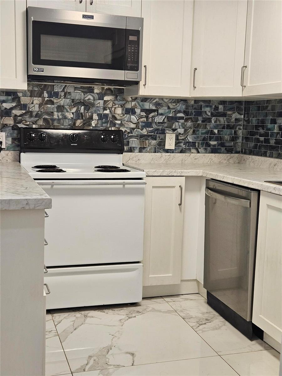 1916 HARDING STREET, Clearwater, FL 33765 1916 HARDING STREET, Clearwater, FL 33765