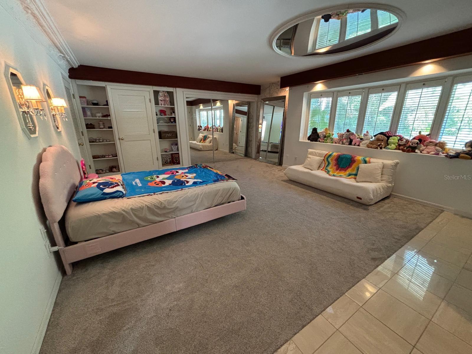 100 ISLAND WAY, Winter Haven, FL 33884