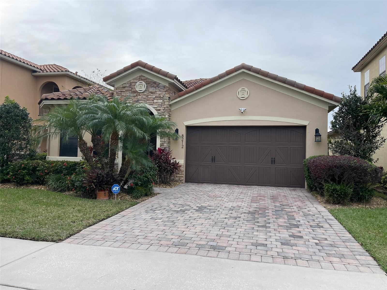 8212 PRESTBURY DRIVE, Orlando, FL 32832