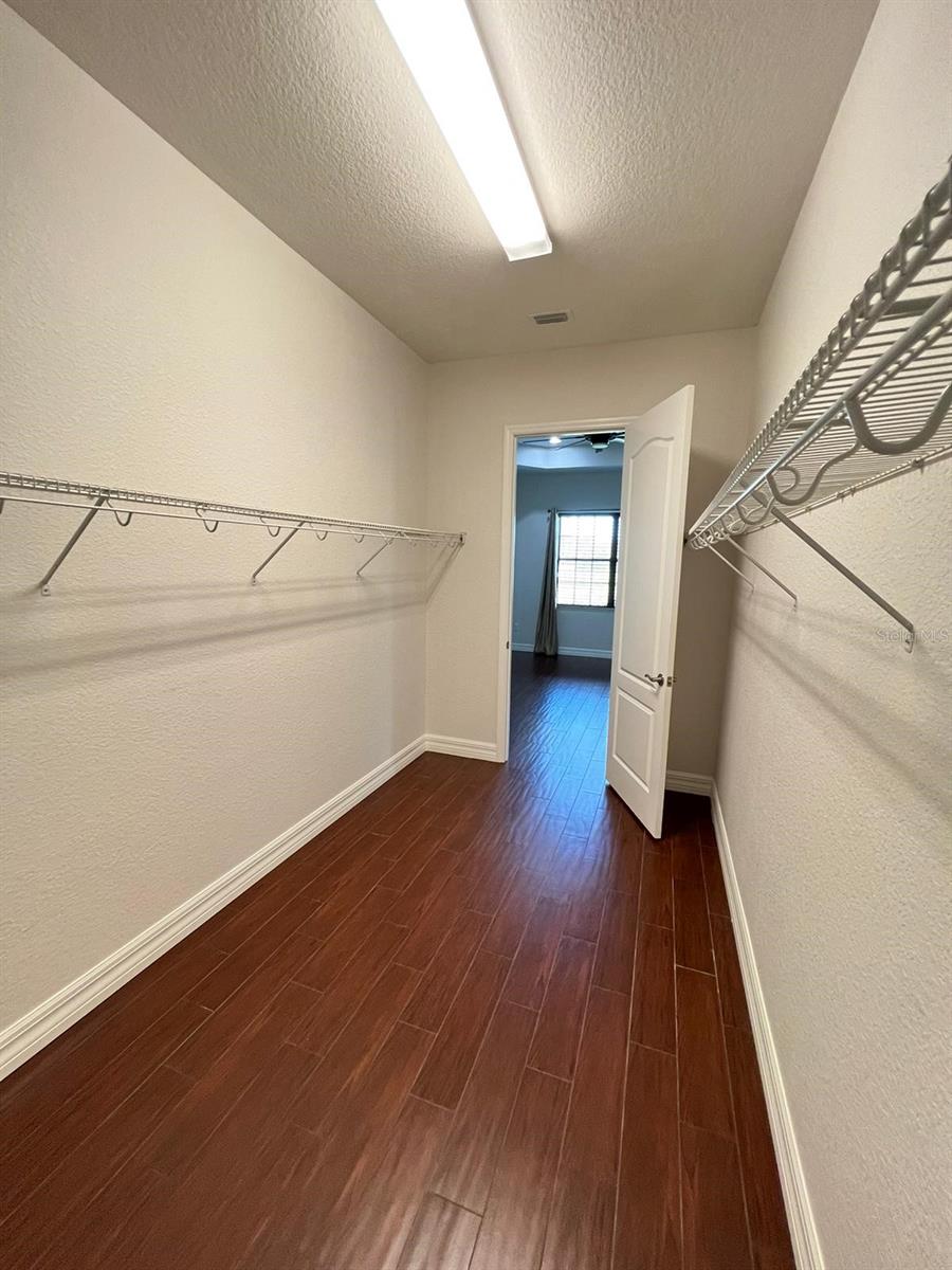 8212 PRESTBURY DRIVE, Orlando, FL 32832