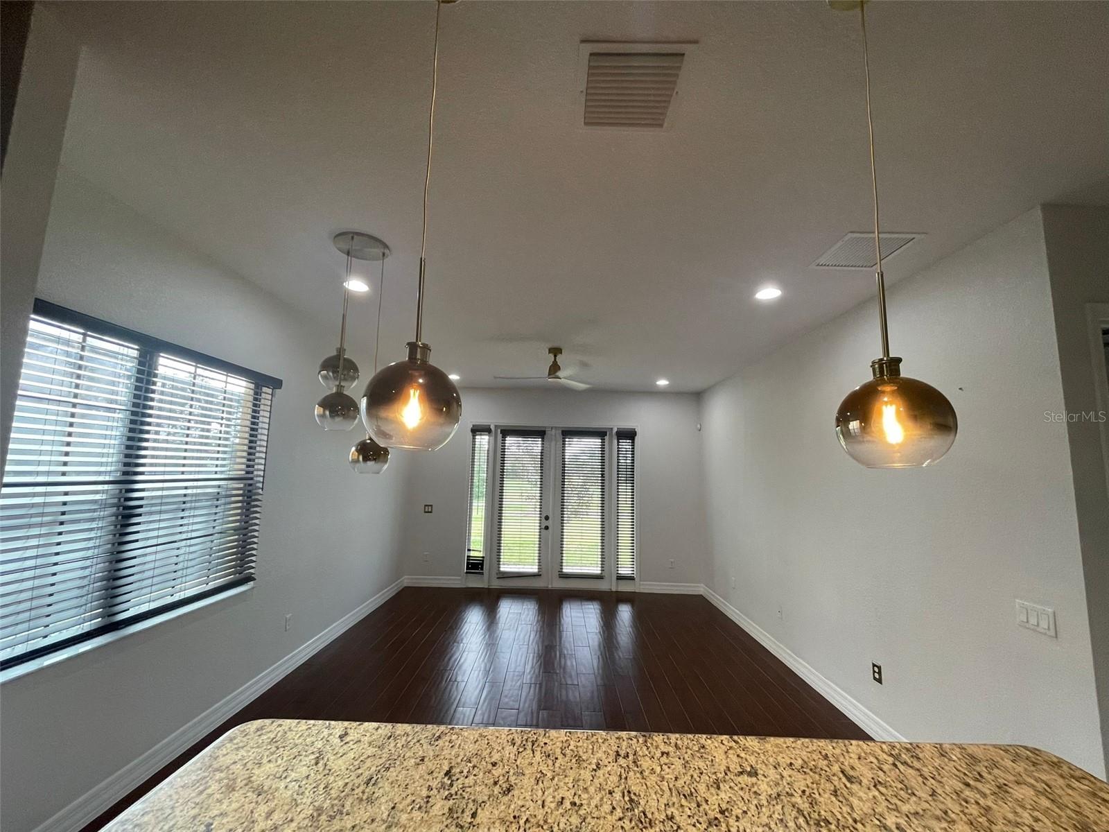 8212 PRESTBURY DRIVE, Orlando, FL 32832