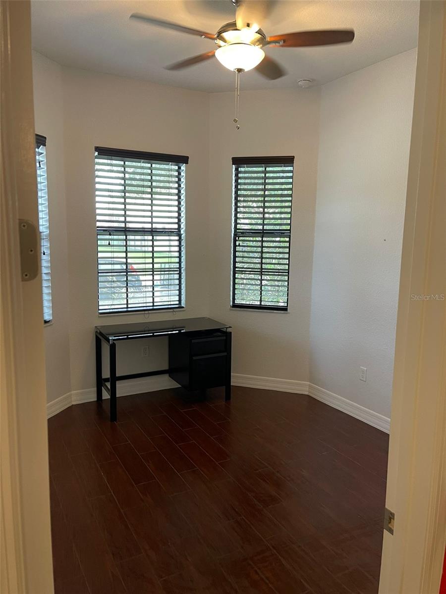 8212 PRESTBURY DRIVE, Orlando, FL 32832