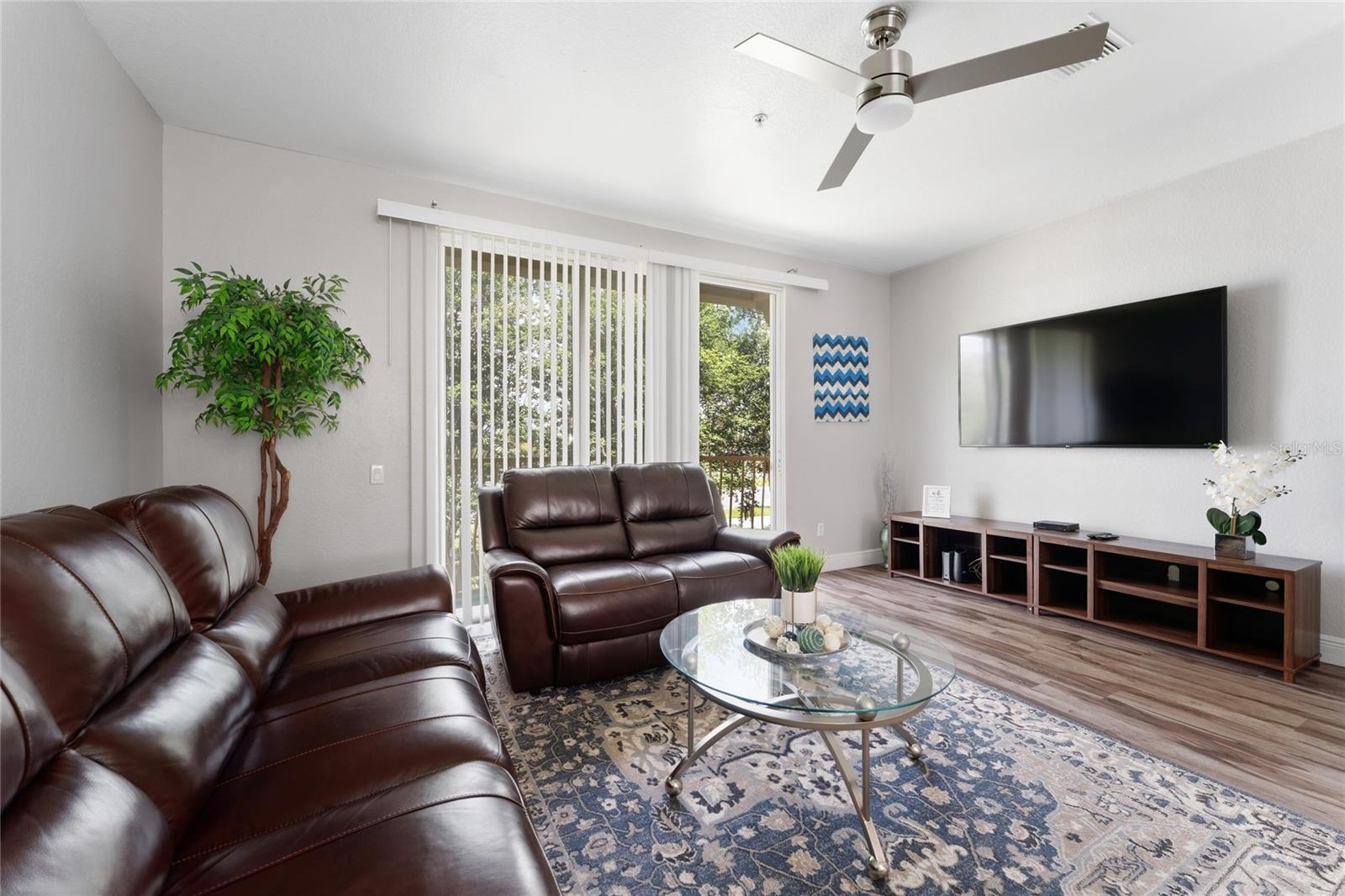 5026 TIDEVIEW CIR, #17, Orlando, FL 32819