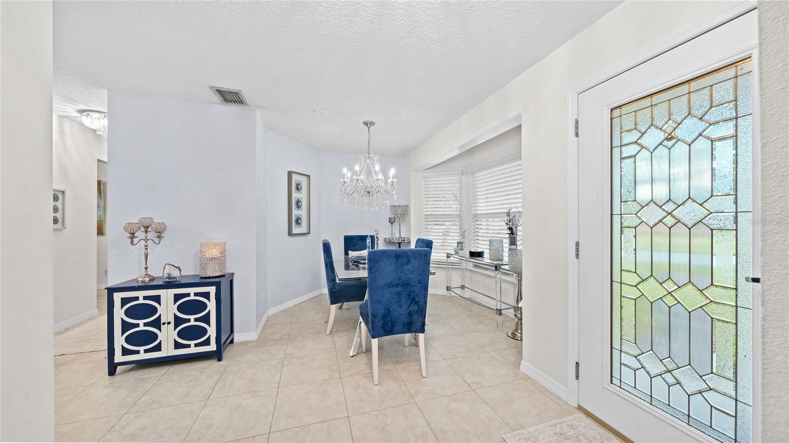 Foyer/ Formal Dining 2