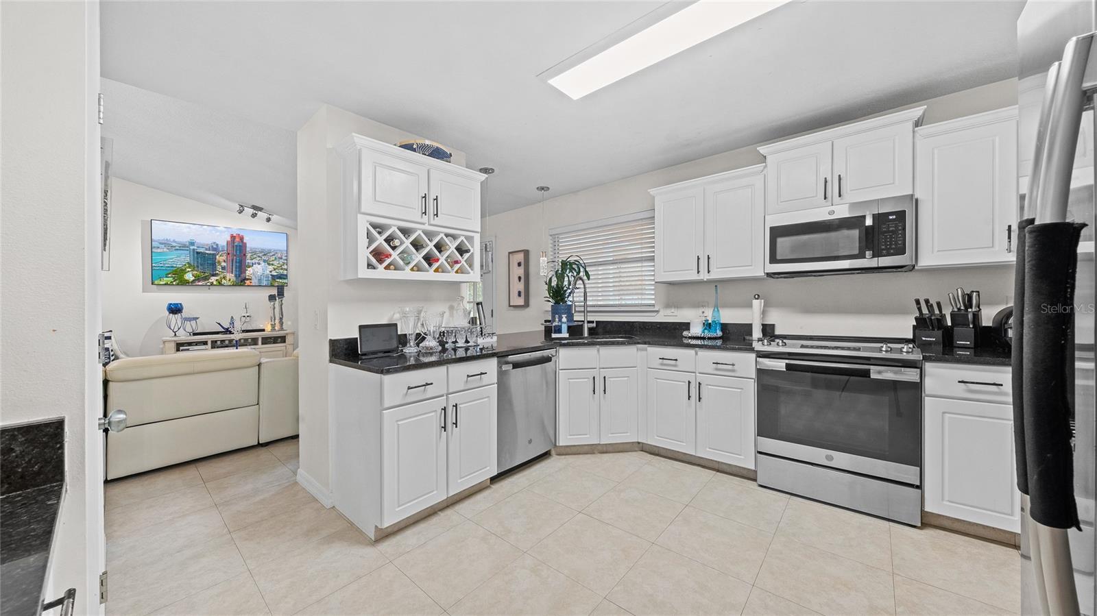 Kitchen 2