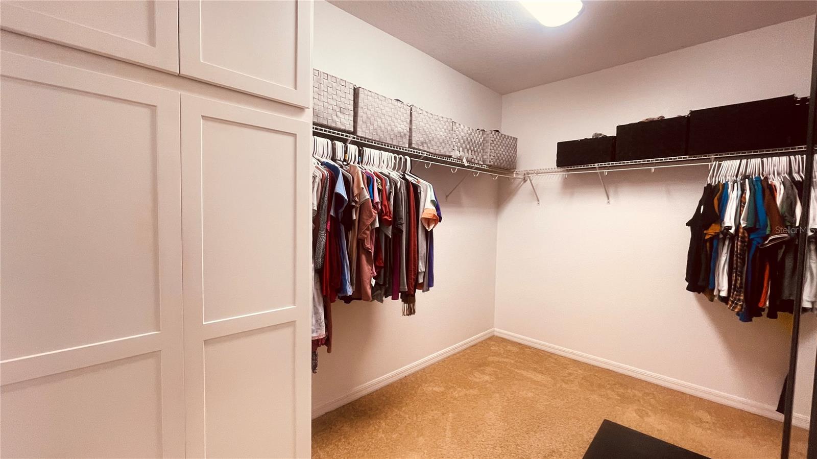 walk in closet