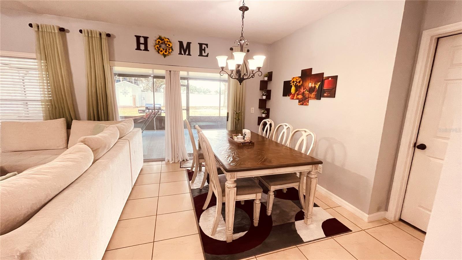 dining room