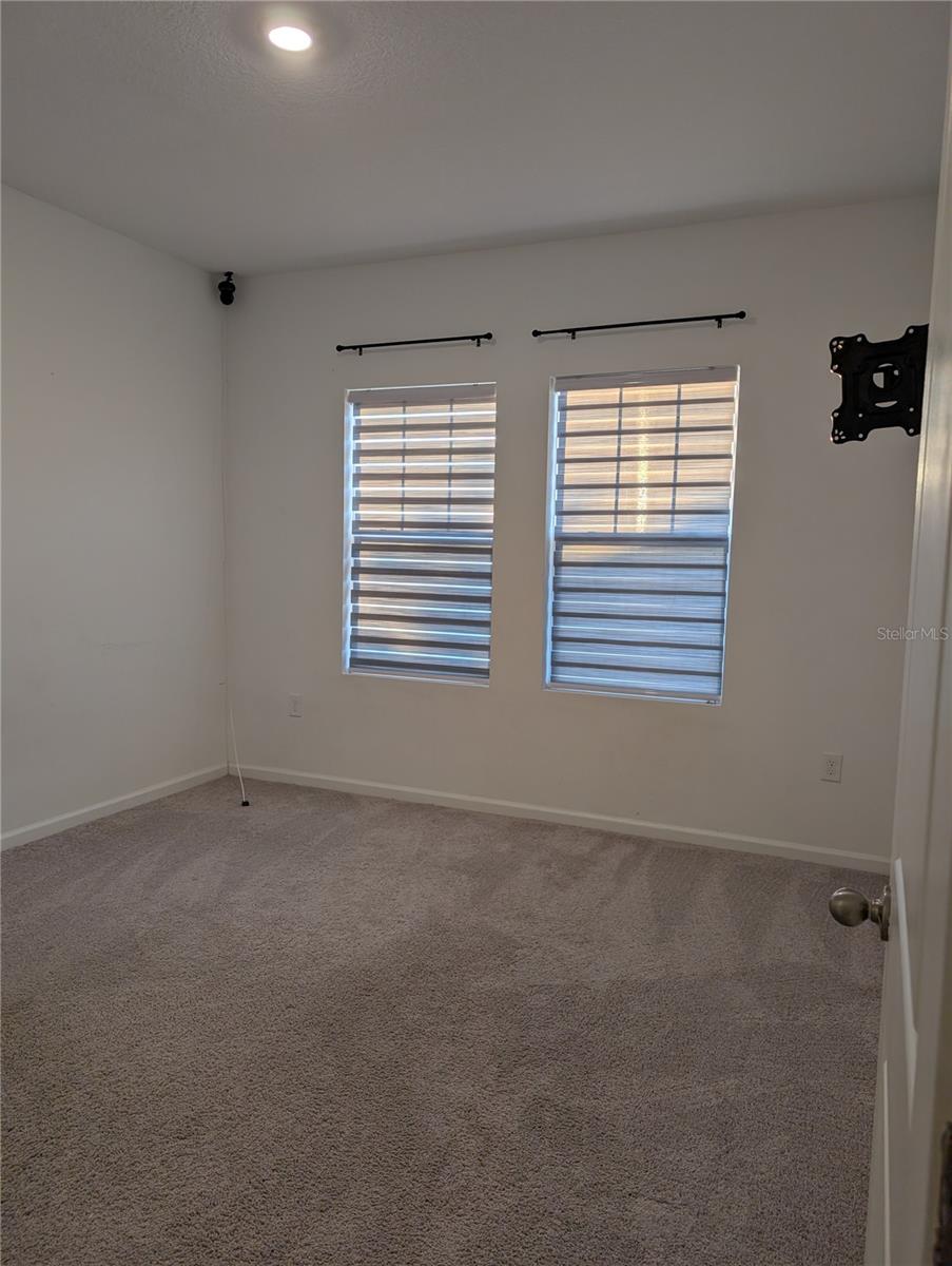 ROOM 2