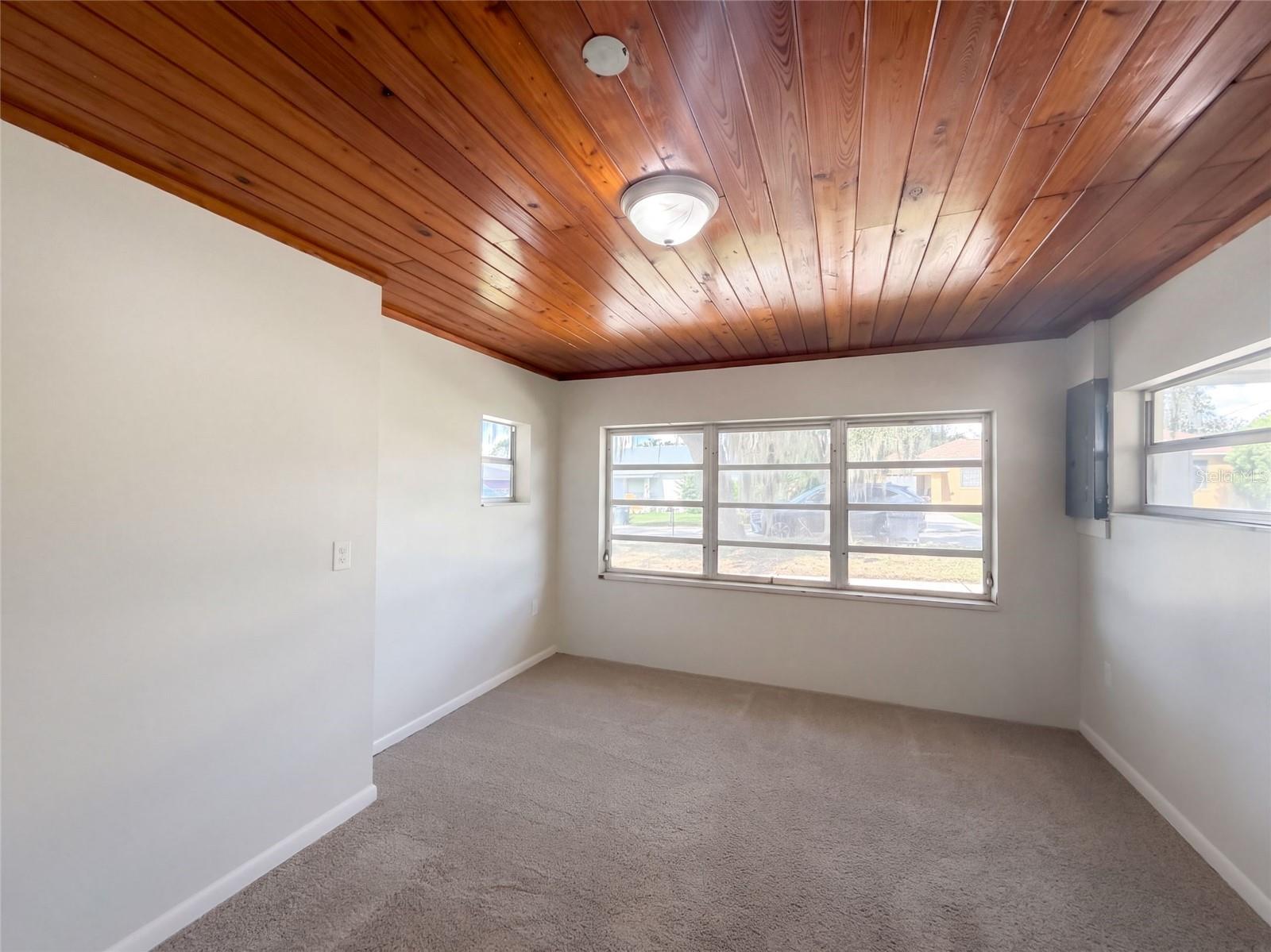 316 E WALNUT STREET, Avon Park, FL 33825
