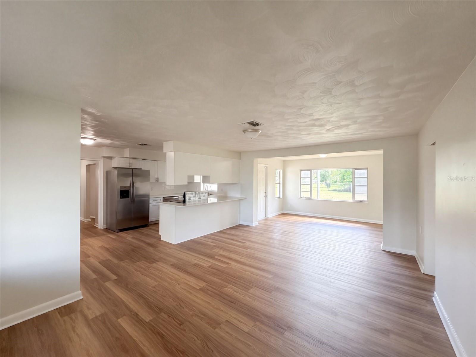 316 E WALNUT STREET, Avon Park, FL 33825