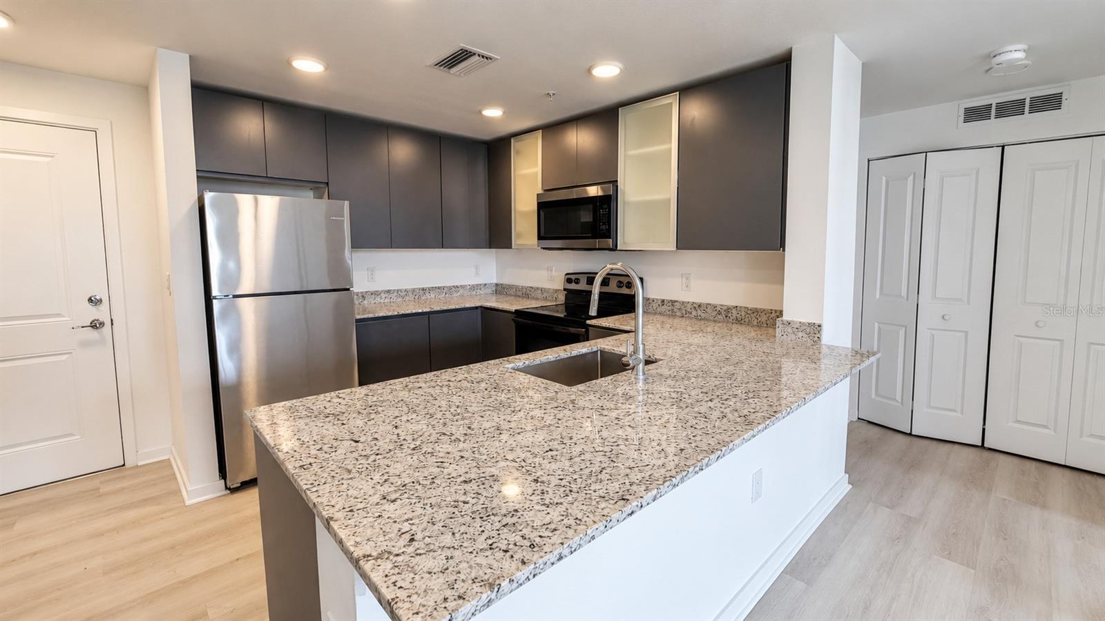 5587 MILLENIA BOULEVARD, #213, Orlando, FL 32839
