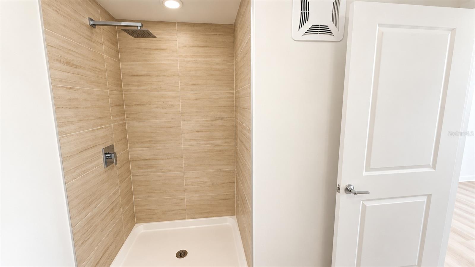 5587 MILLENIA BOULEVARD, #213, Orlando, FL 32839