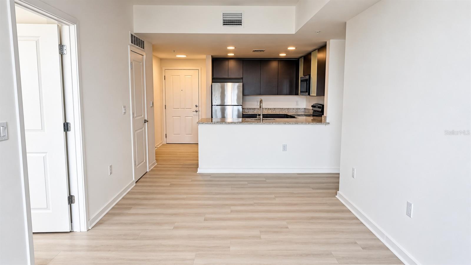 5587 MILLENIA BOULEVARD, #213, Orlando, FL 32839