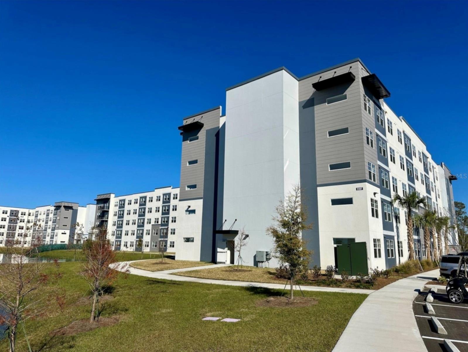 5587 MILLENIA BOULEVARD, #213, Orlando, FL 32839