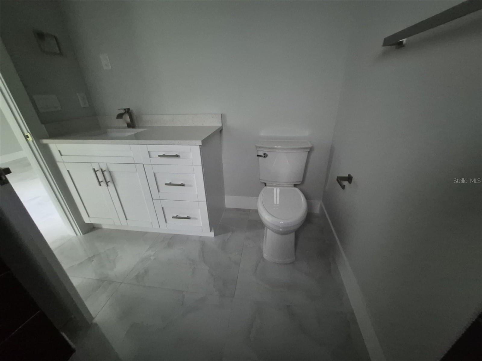 442 WICKHAM AVENUE S, Lehigh Acres, FL 33974