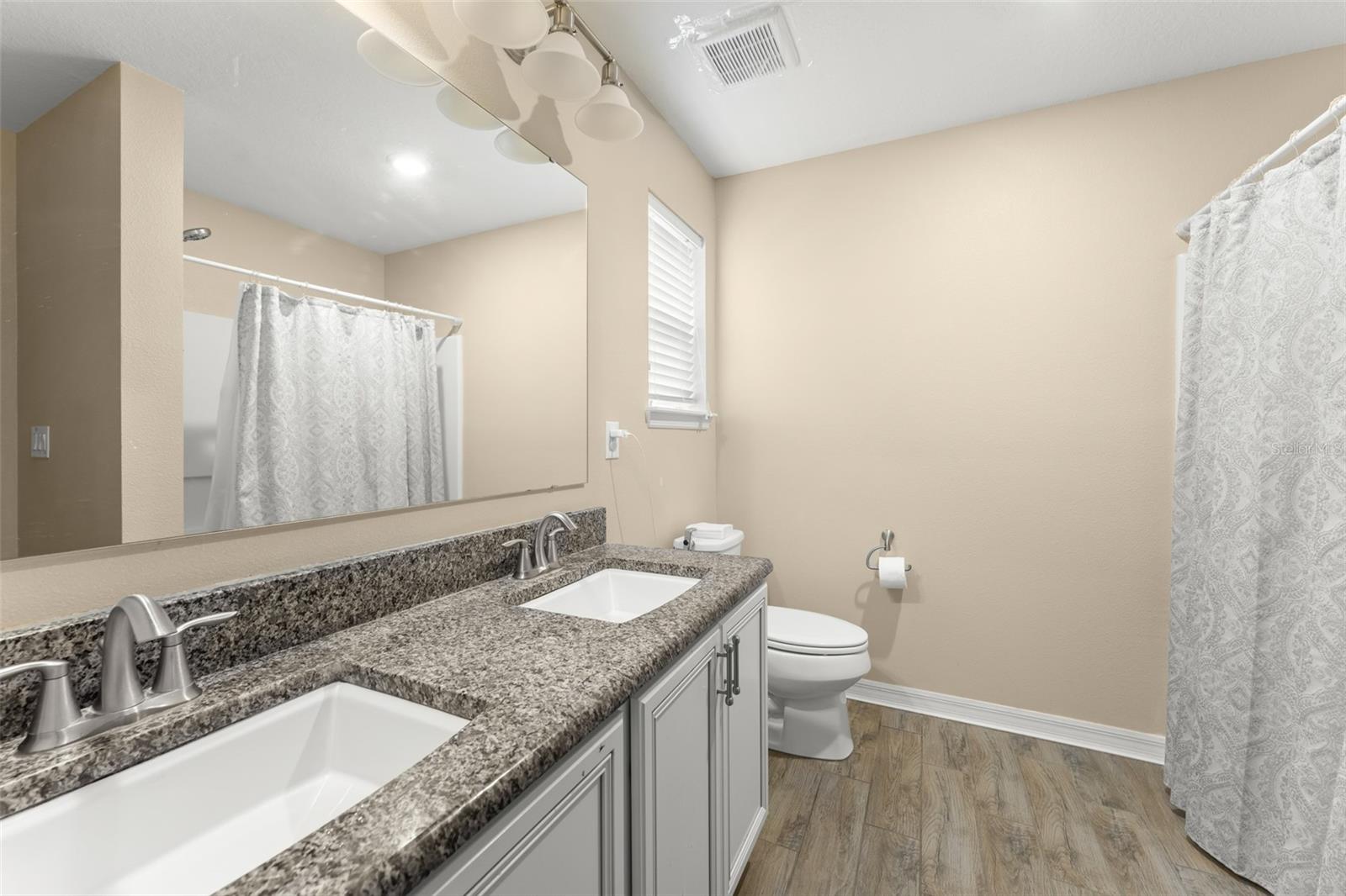 13731 CALERA ALLEY, Windermere, FL 34786