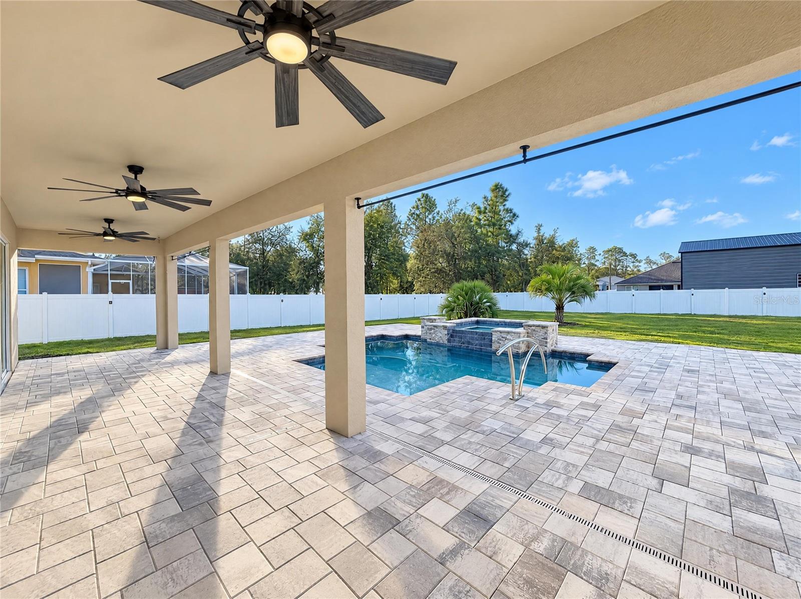 11238 SHIVERING OWL AVENUE, Weeki Wachee, FL 34614