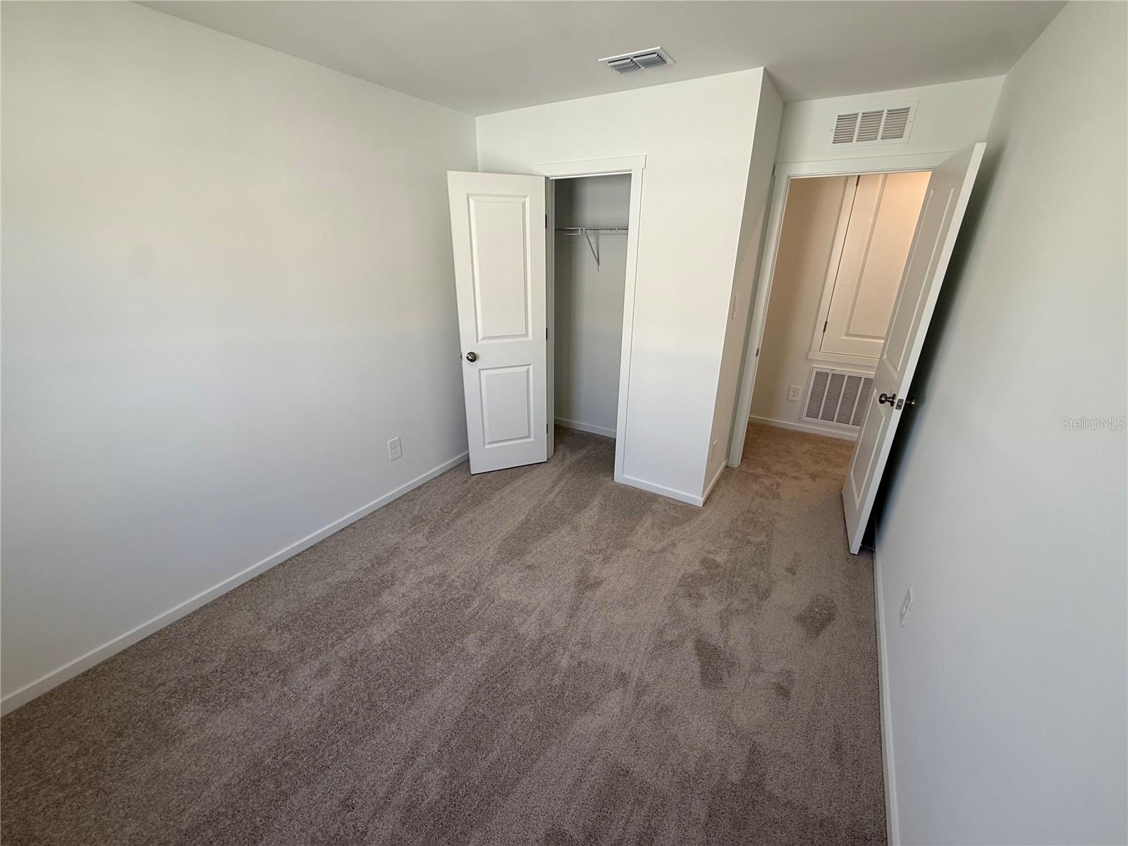 1060 TWINS STREET, Davenport, FL 33837