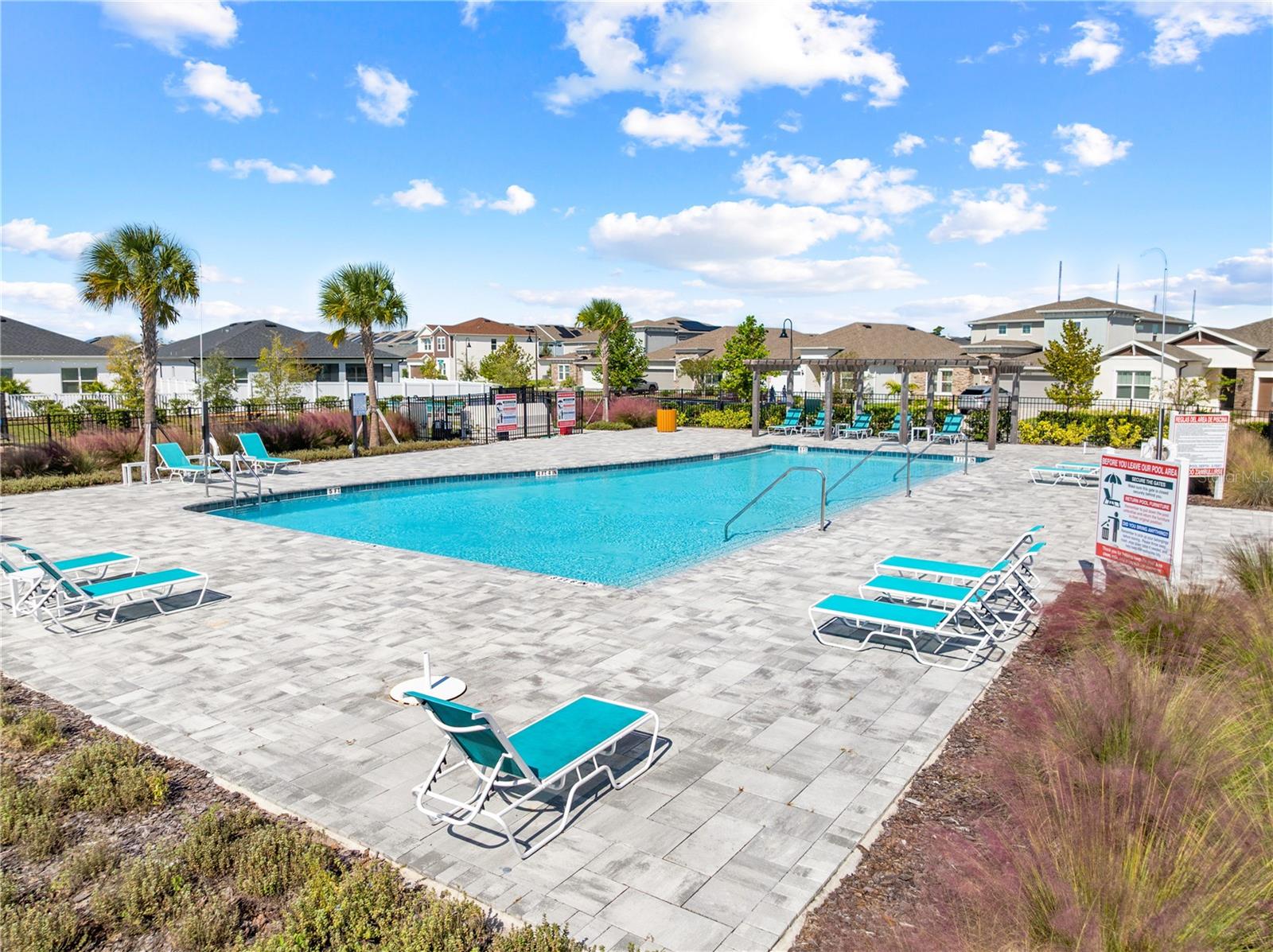 Community pool