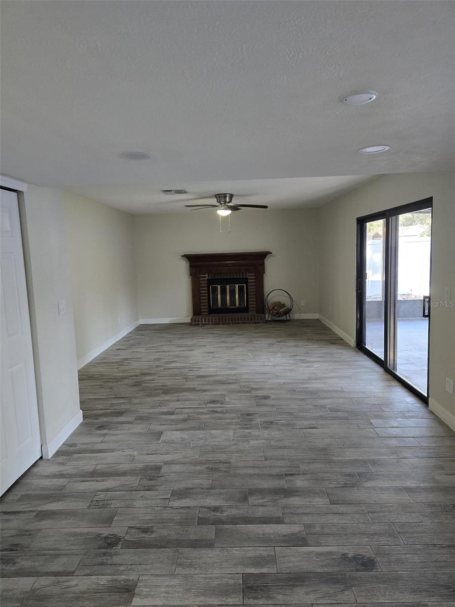 541 EMBERWOOD DRIVE, Brandon, FL 33511