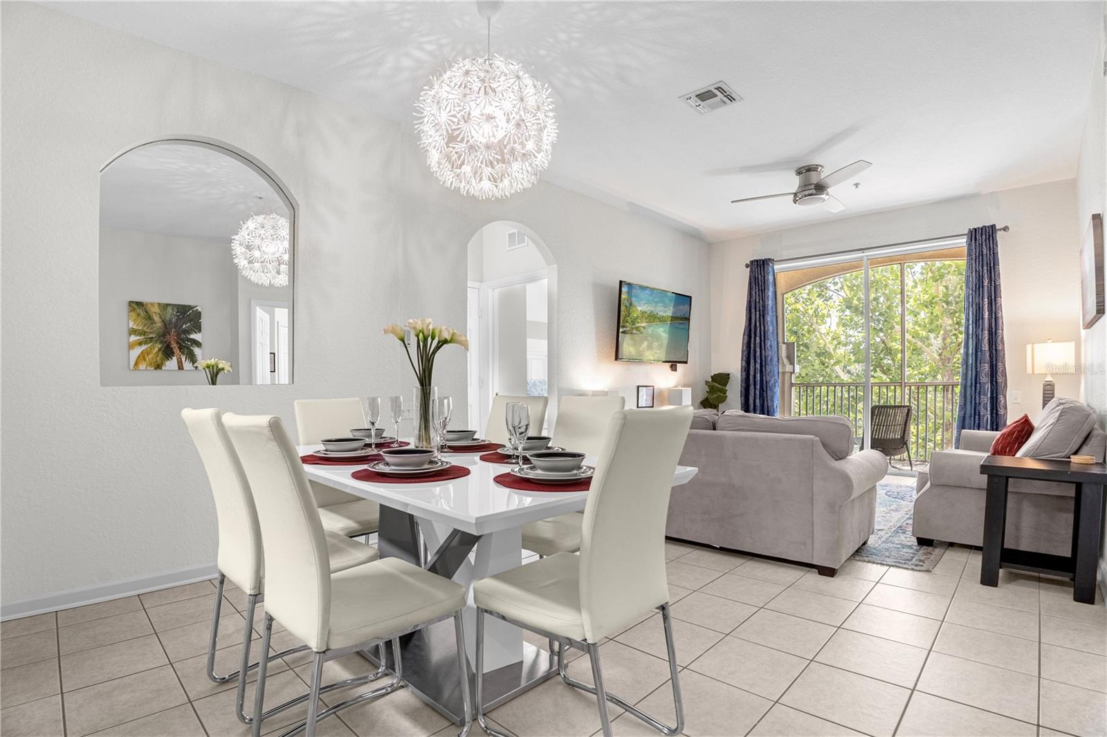2785 ALMATON LOOP, #303, Kissimmee, FL 34747