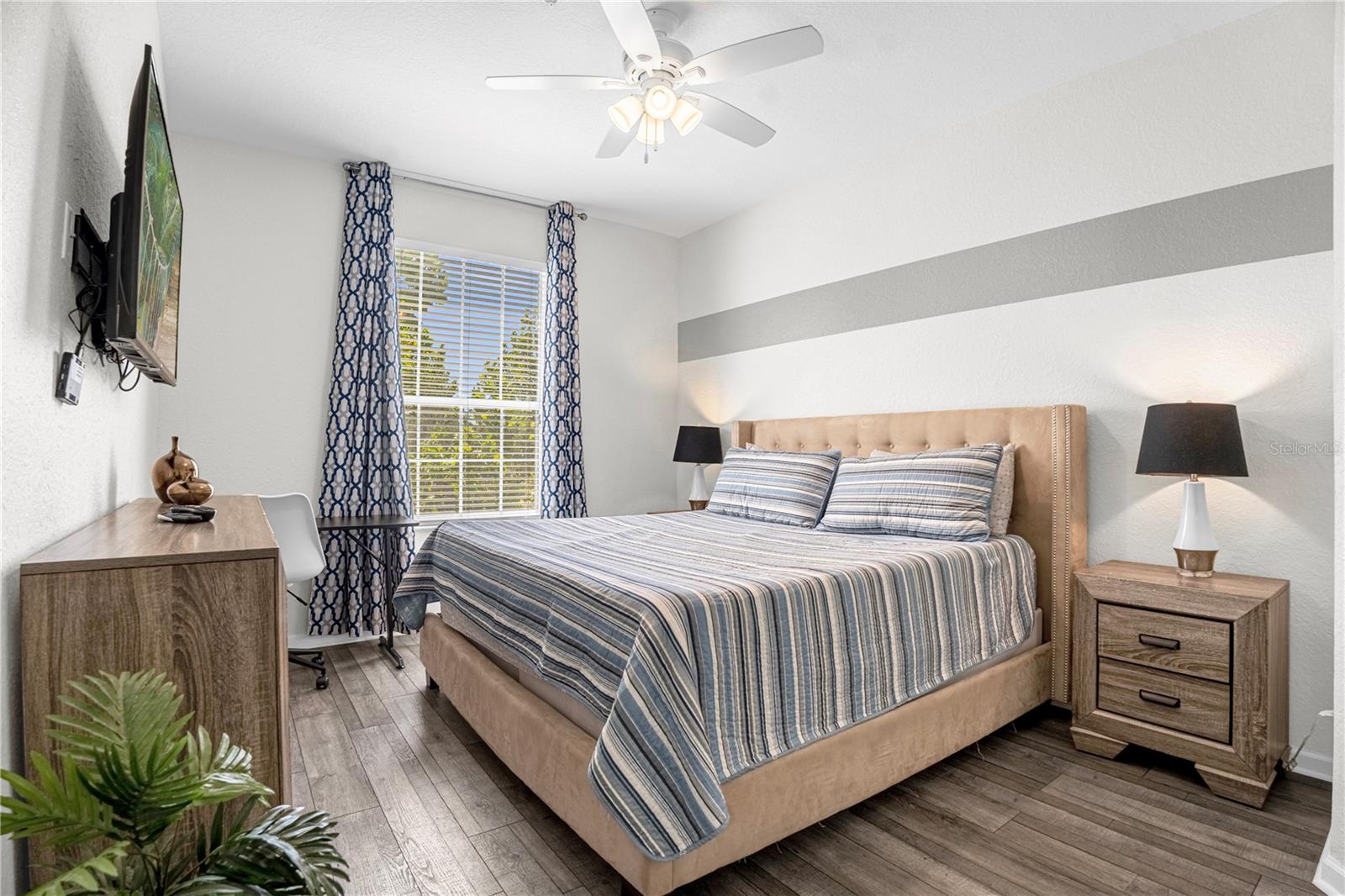 2785 ALMATON LOOP, #303, Kissimmee, FL 34747