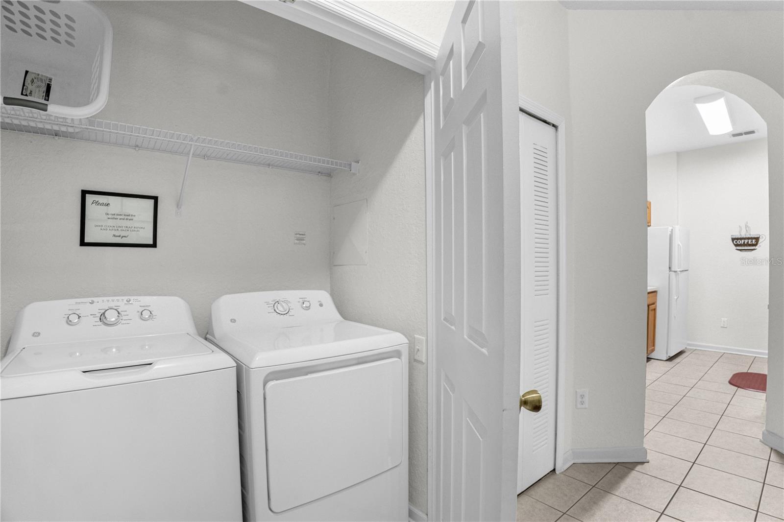 2785 ALMATON LOOP, #303, Kissimmee, FL 34747