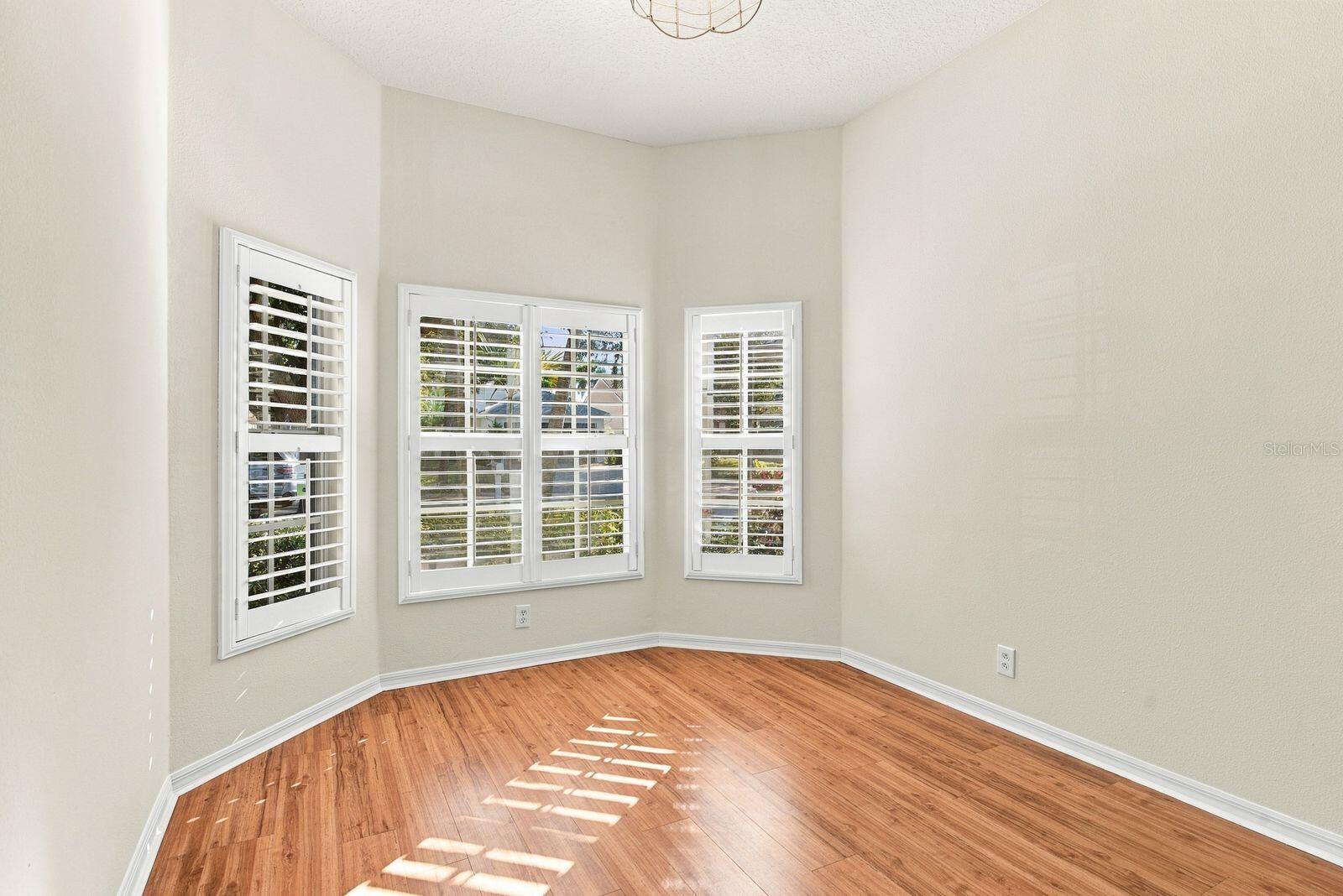 1261 SALT LAKE DRIVE, Tarpon Springs, FL 34689