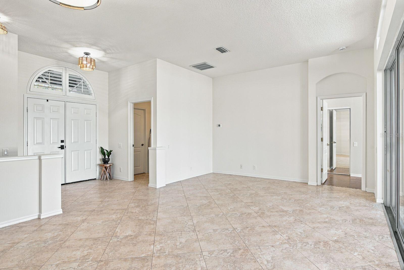 1261 SALT LAKE DRIVE, Tarpon Springs, FL 34689