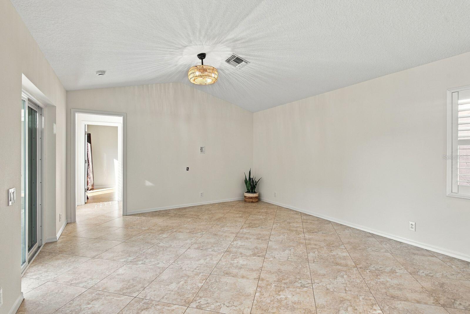 1261 SALT LAKE DRIVE, Tarpon Springs, FL 34689