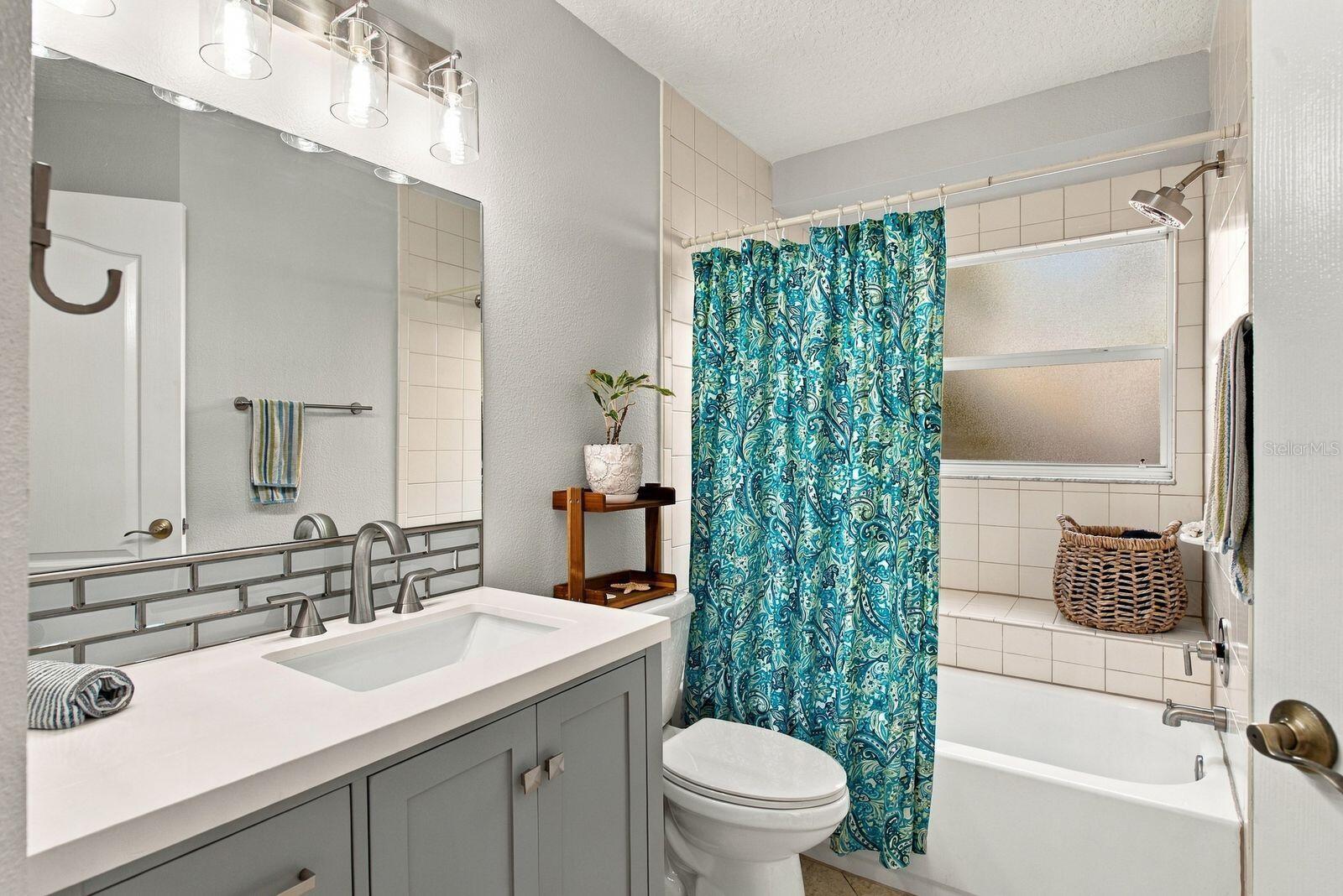 1261 SALT LAKE DRIVE, Tarpon Springs, FL 34689