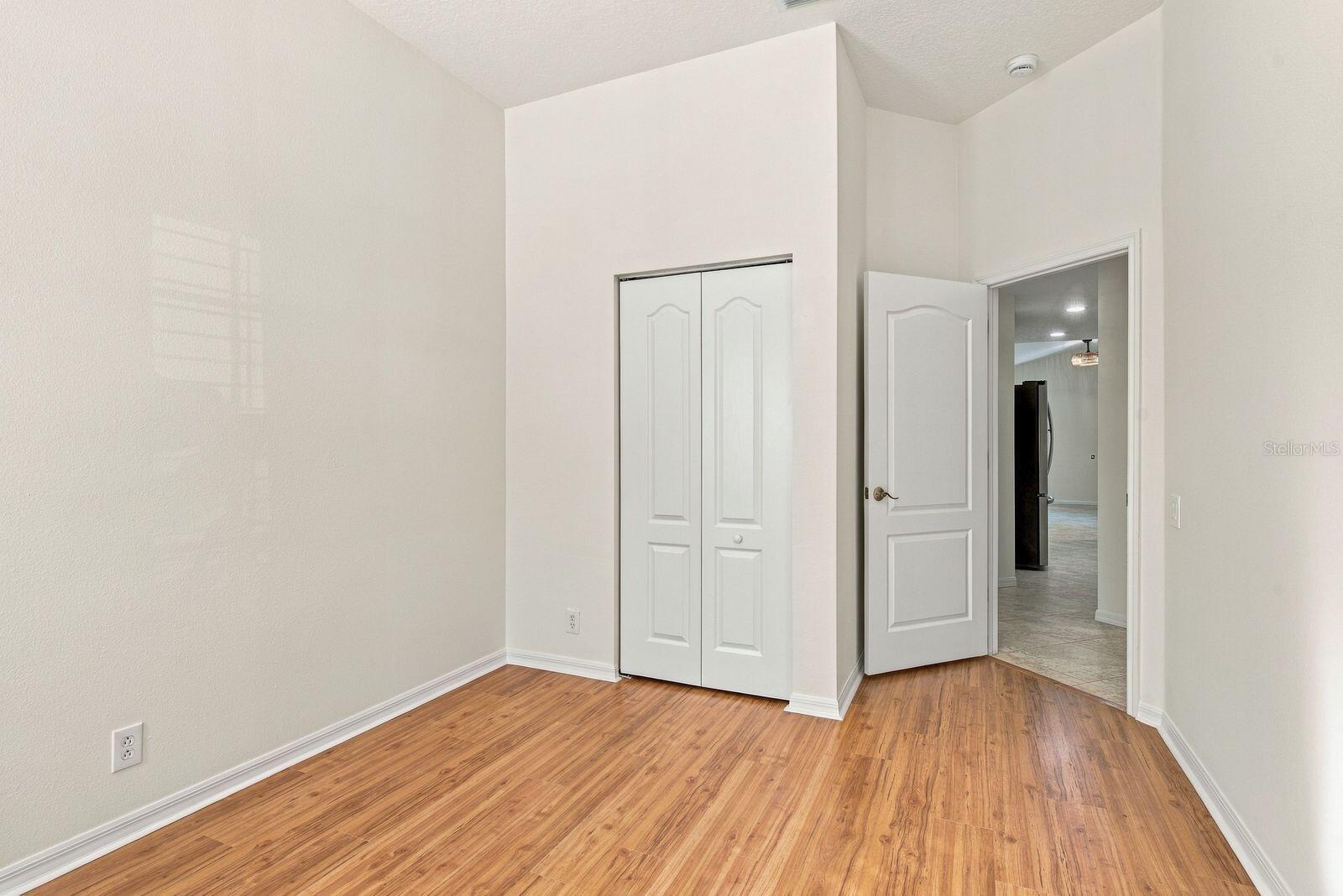1261 SALT LAKE DRIVE, Tarpon Springs, FL 34689