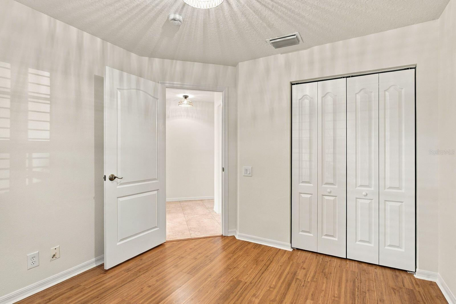 1261 SALT LAKE DRIVE, Tarpon Springs, FL 34689