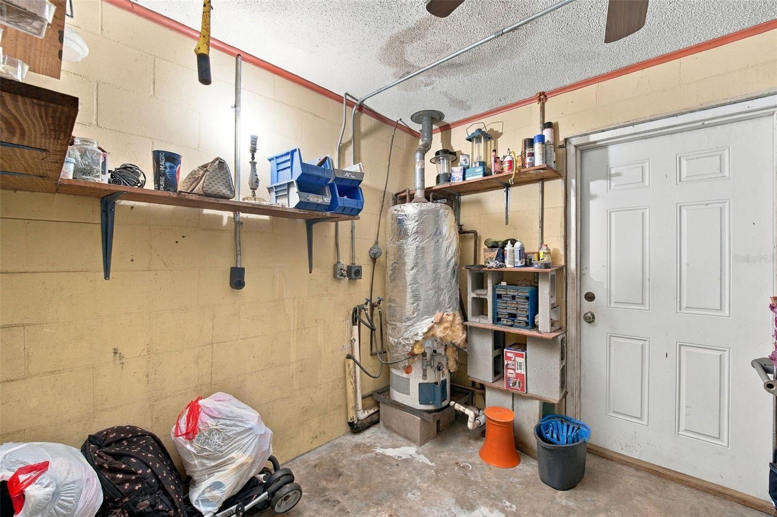 900 NE 45TH PLACE, Ocala, FL 34479