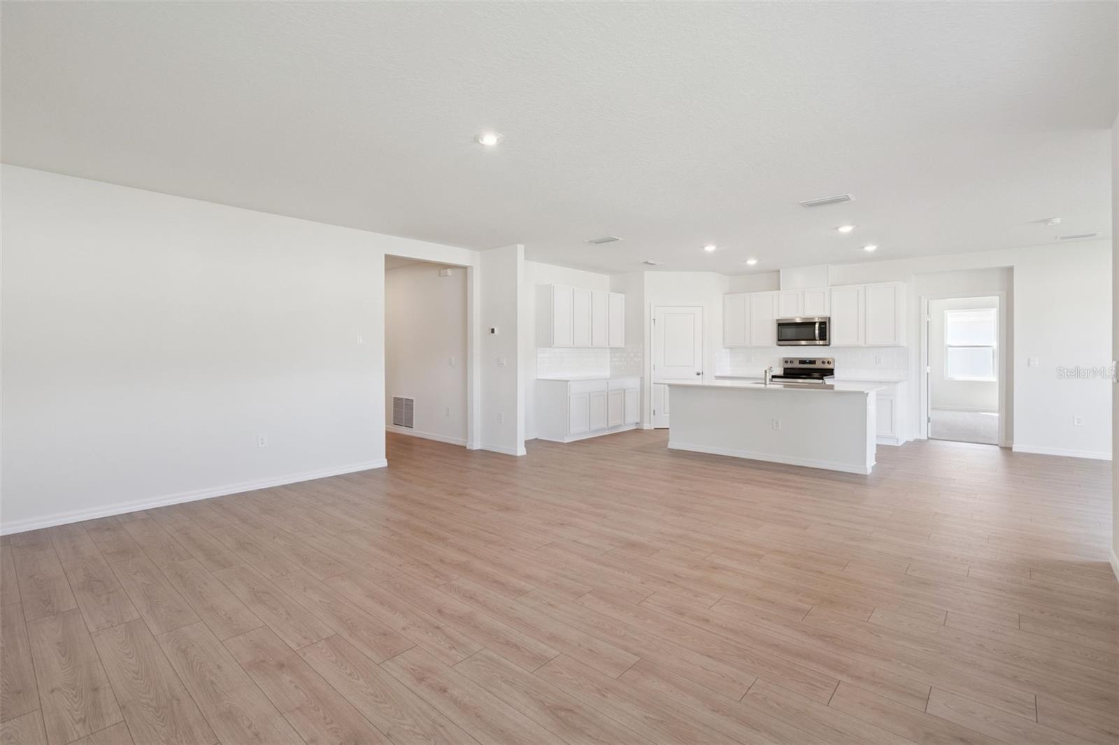 1327 FOUNTAIN VIEW STREET, Ormond Beach, FL 32174