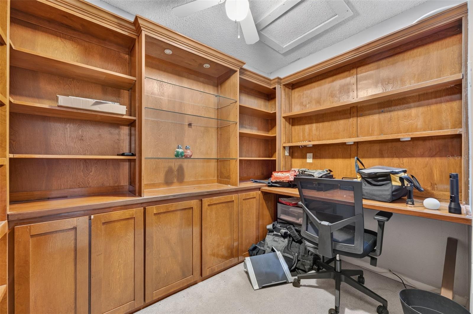 COVETED office nook! Most other units have a storage closet... this one has a wonderful and versatile space! COVETED office nook! Most other units have a storage closet... this one has a wonderful and versatile space!