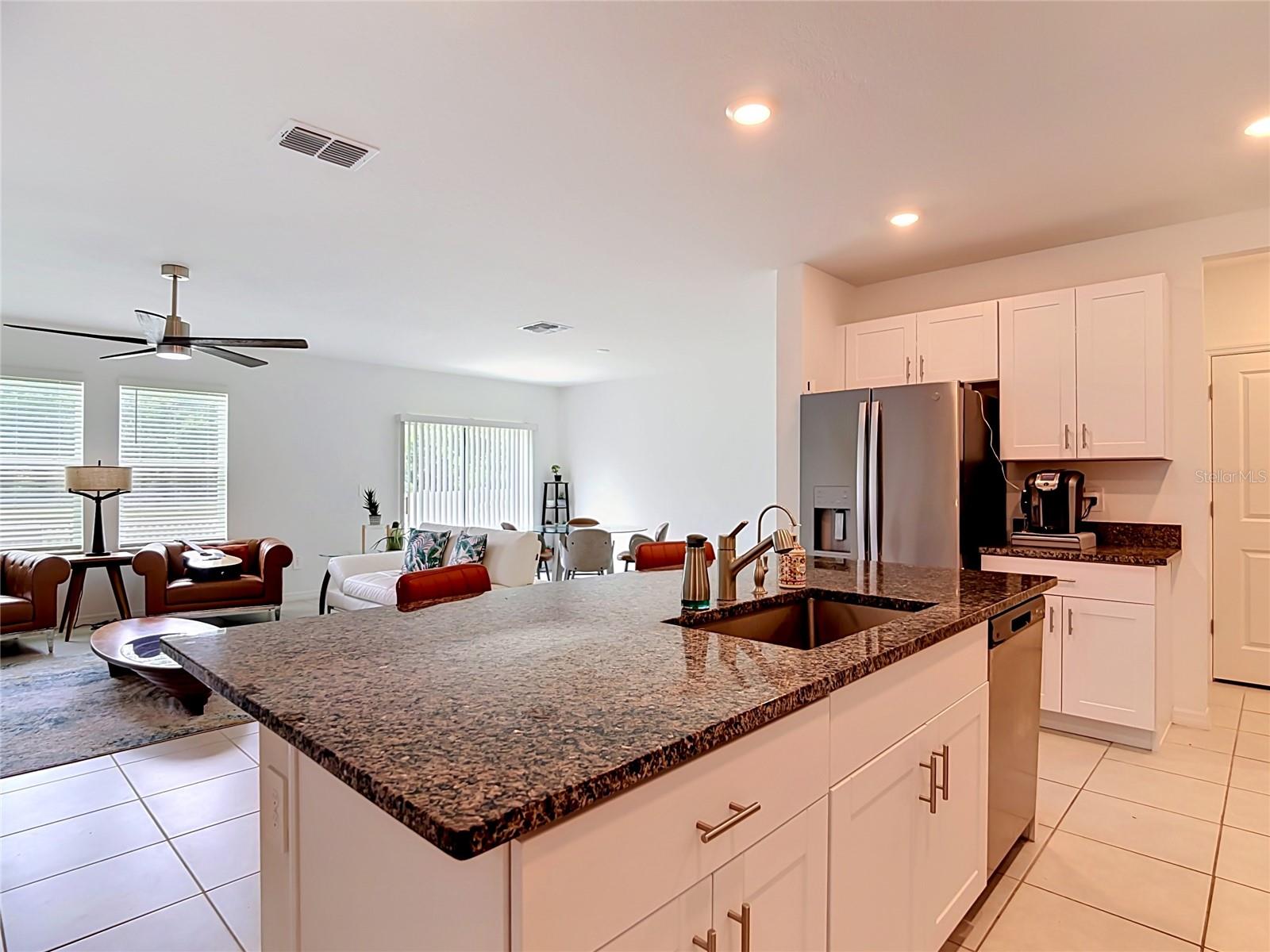 1633 RED LOOP, Lakeland, FL 33801