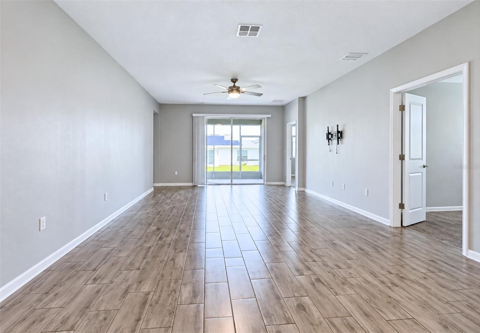1185 SAGUARO STREET, Haines City, FL 33844