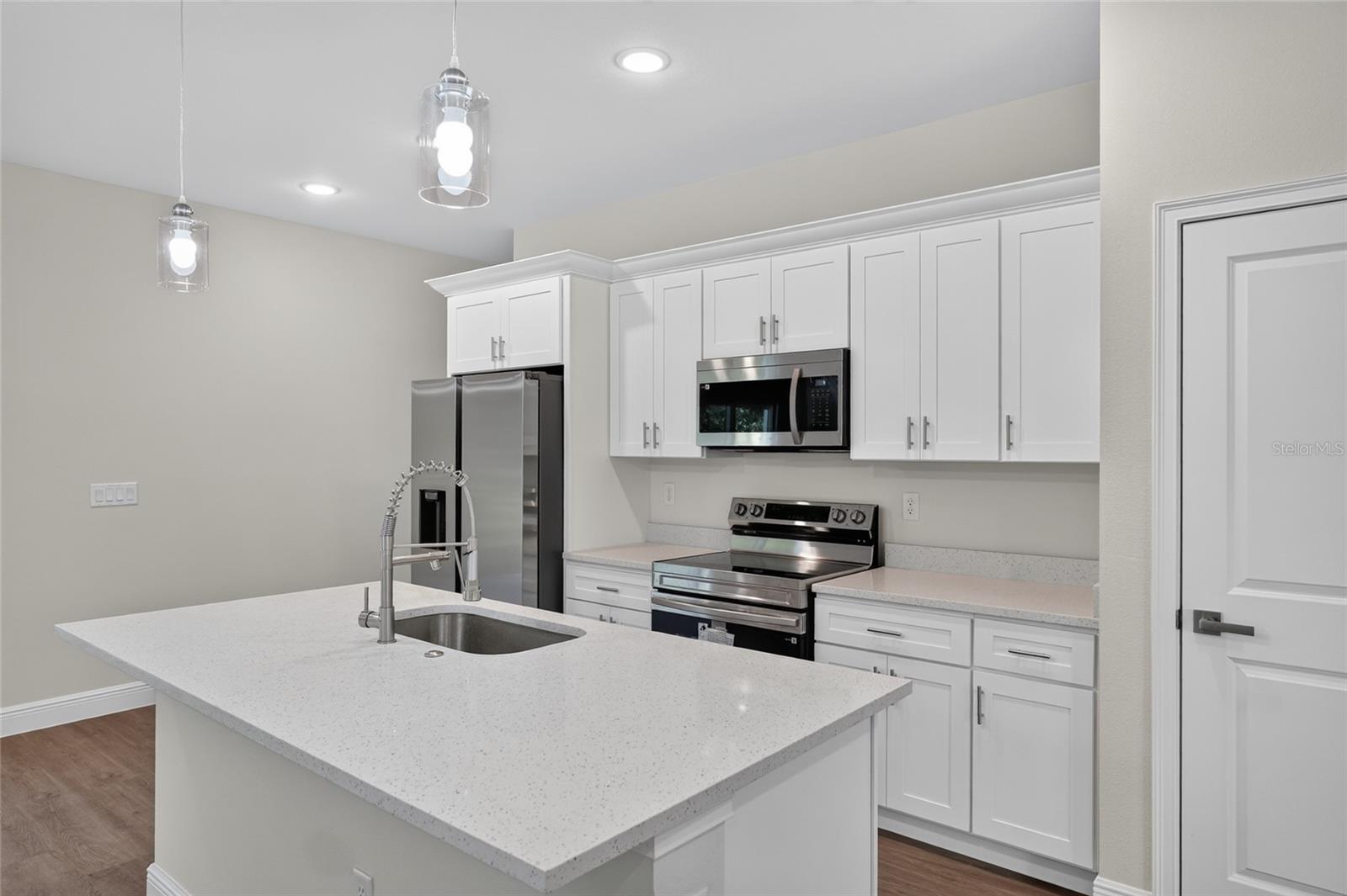 1325 W EVERGREEN DRIVE, Citrus Springs, FL 34434