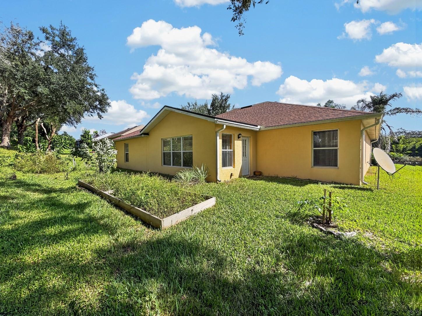 1048 HILL MOUNT DRIVE, Minneola, FL 34715