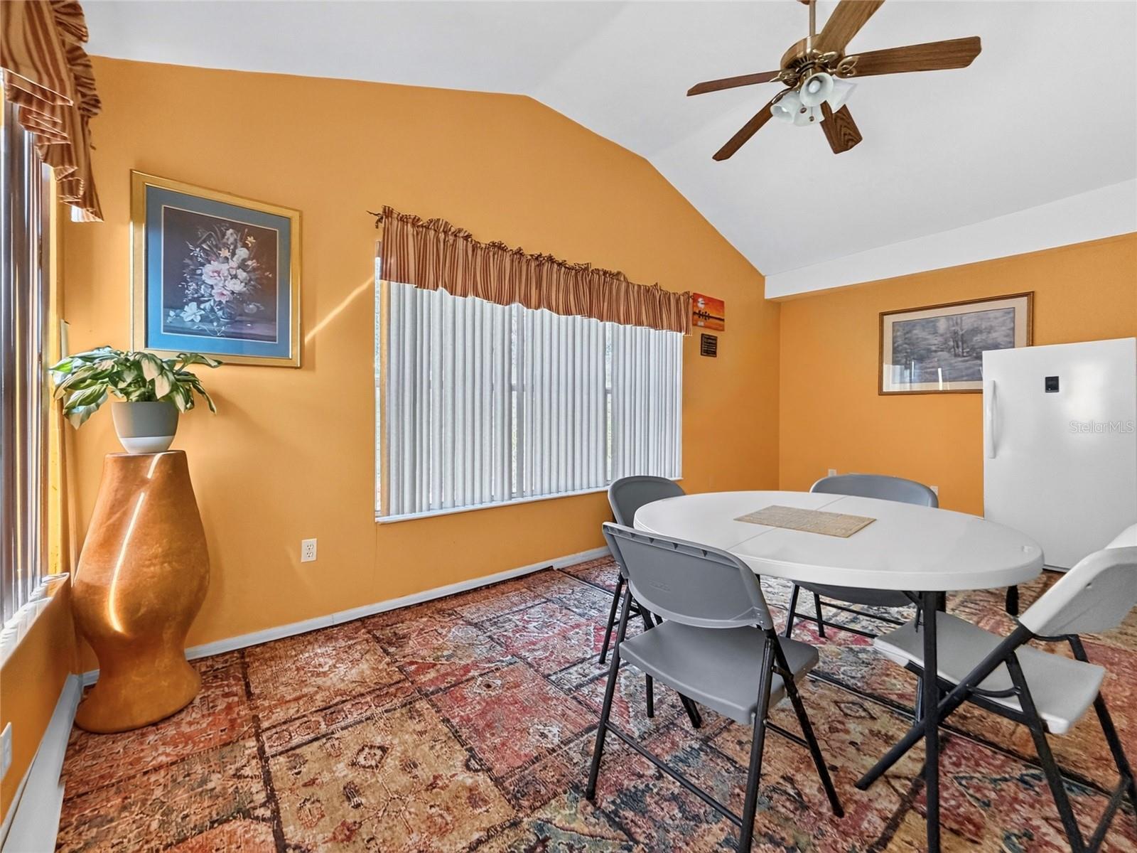 1048 HILL MOUNT DRIVE, Minneola, FL 34715