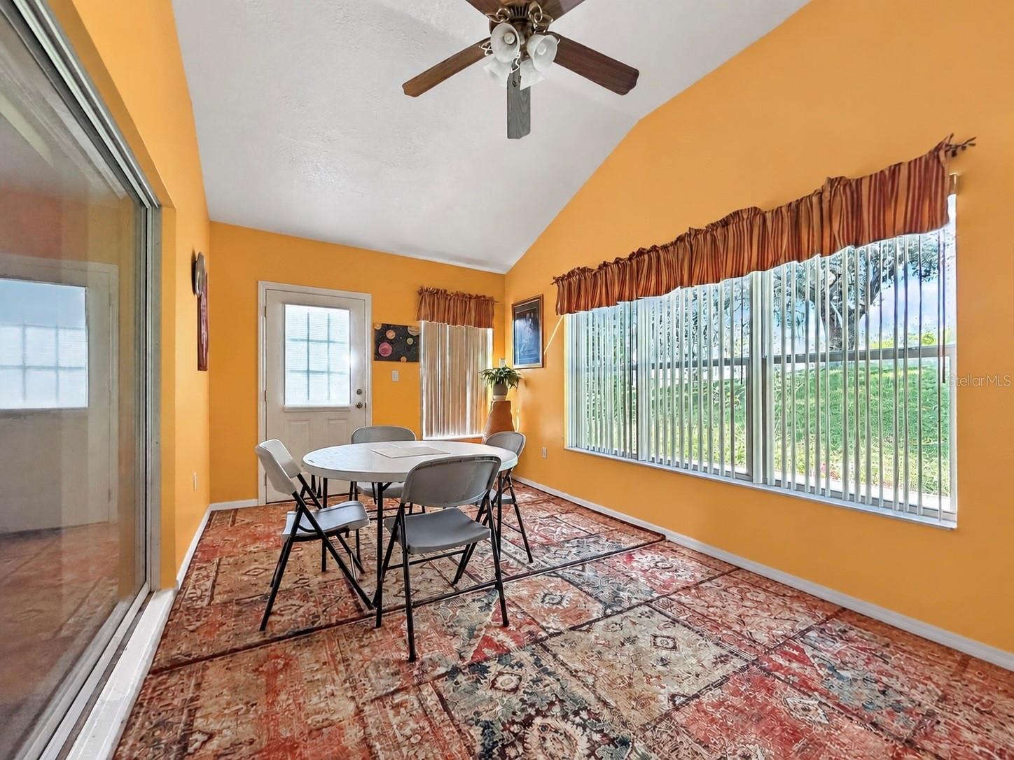 1048 HILL MOUNT DRIVE, Minneola, FL 34715