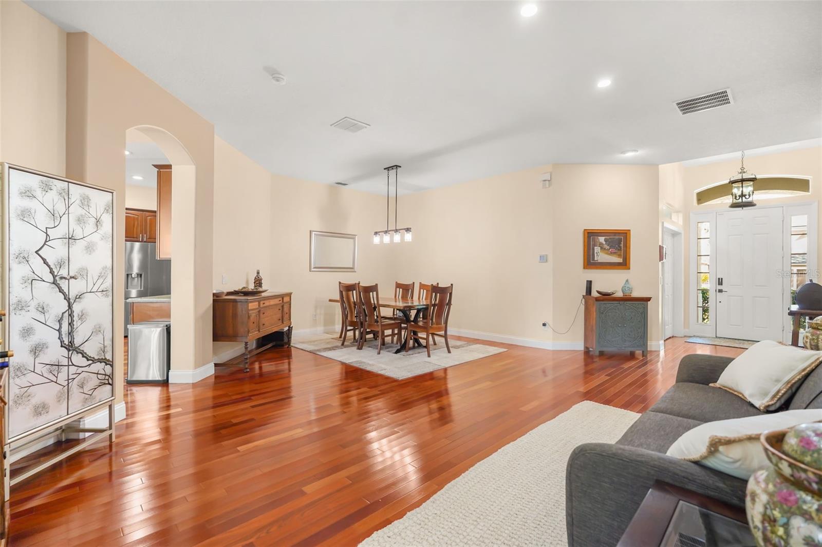 9836 MARSH POINTE DRIVE, Orlando, FL 32832