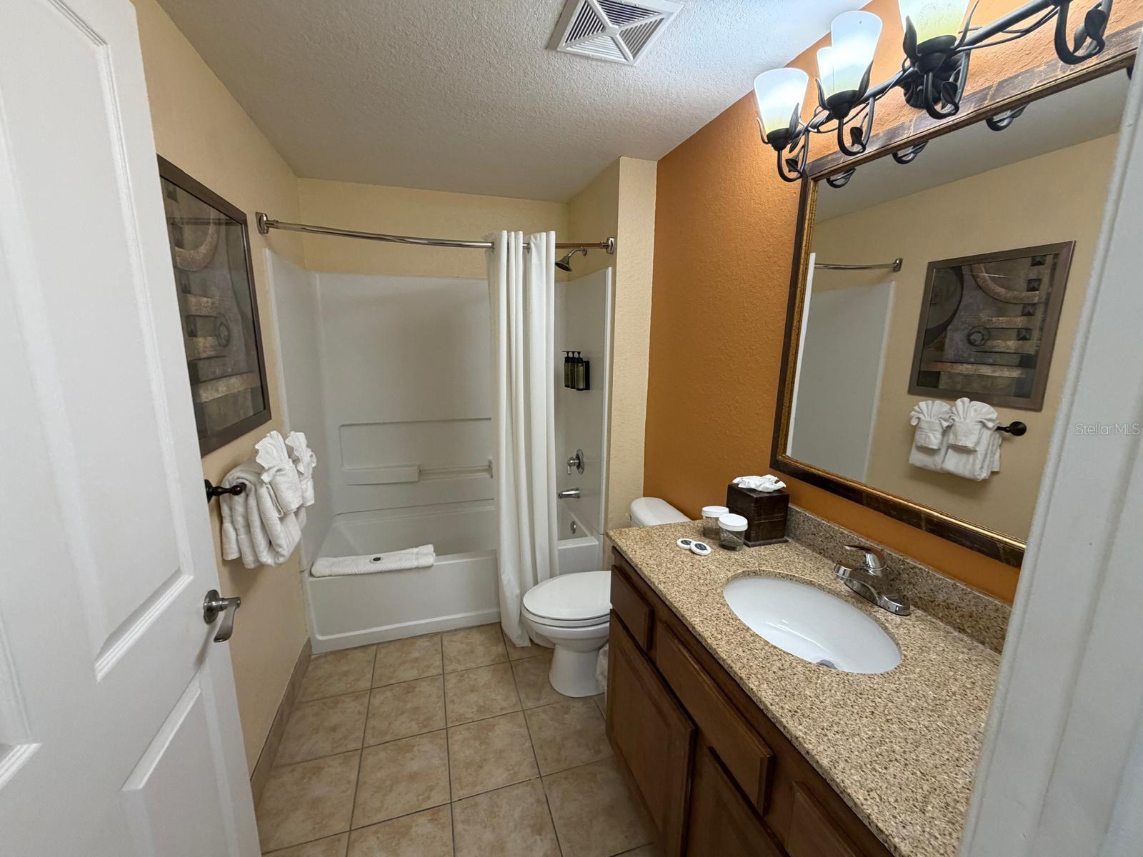 12527 FLORIDAYS RESORT DRIVE, #506-E, Orlando, FL 32821