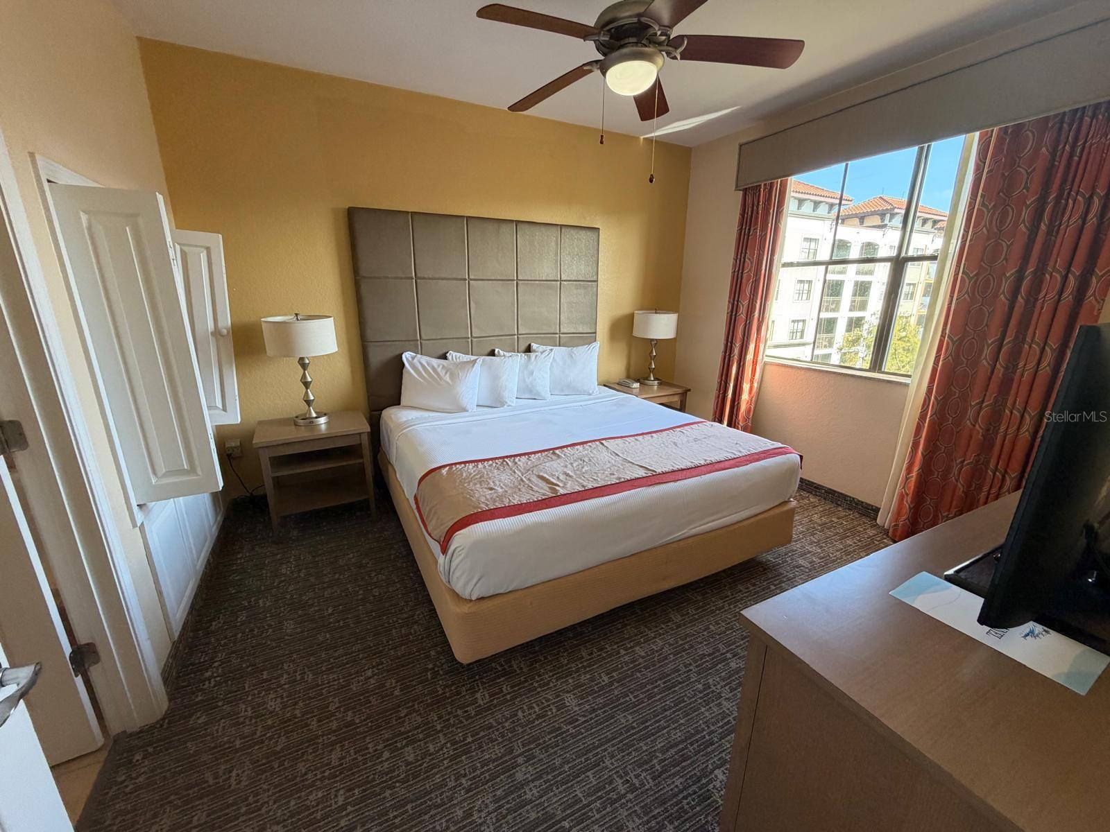 12527 FLORIDAYS RESORT DRIVE, #506-E, Orlando, FL 32821