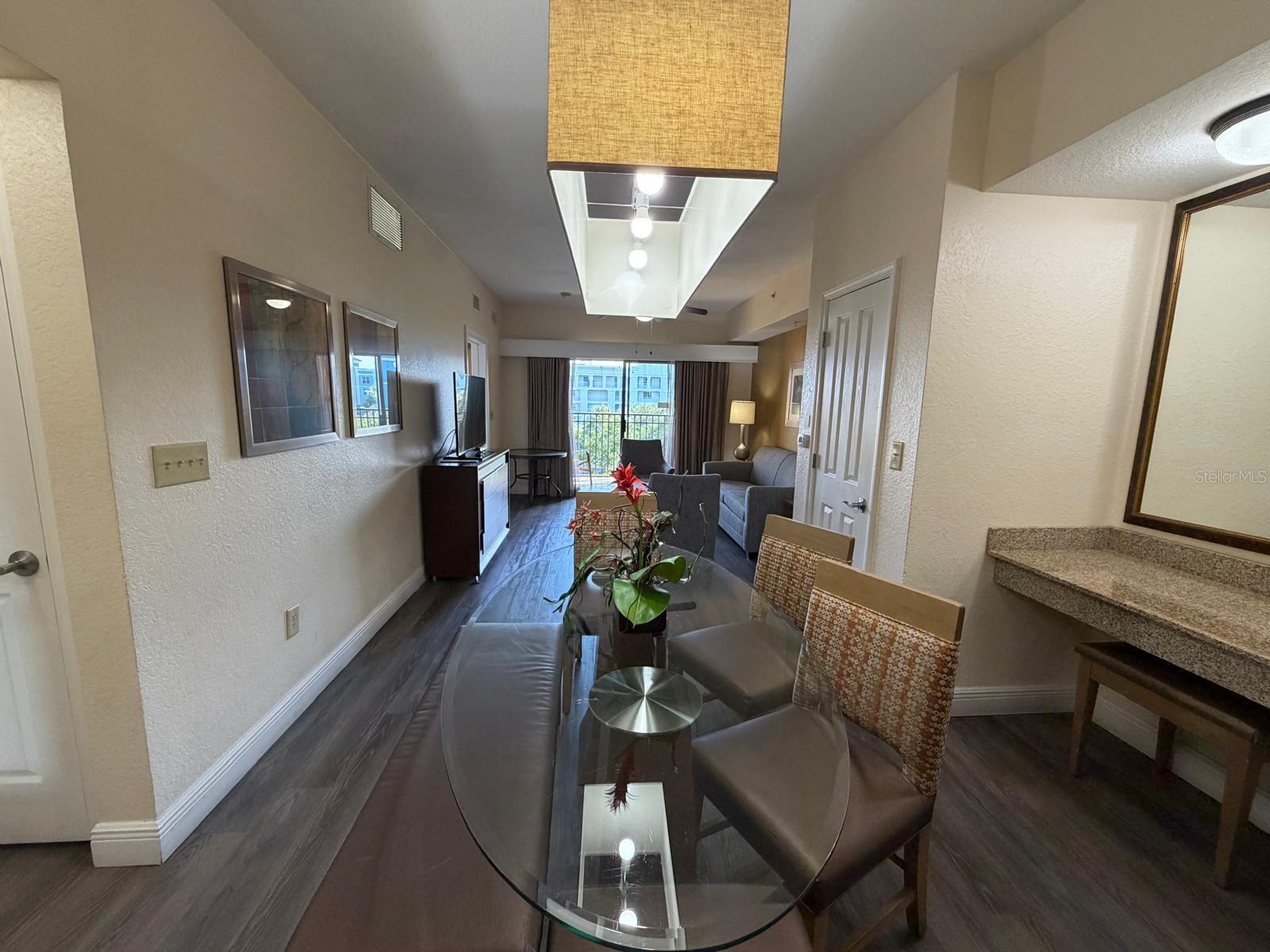 12527 FLORIDAYS RESORT DRIVE, #506-E, Orlando, FL 32821