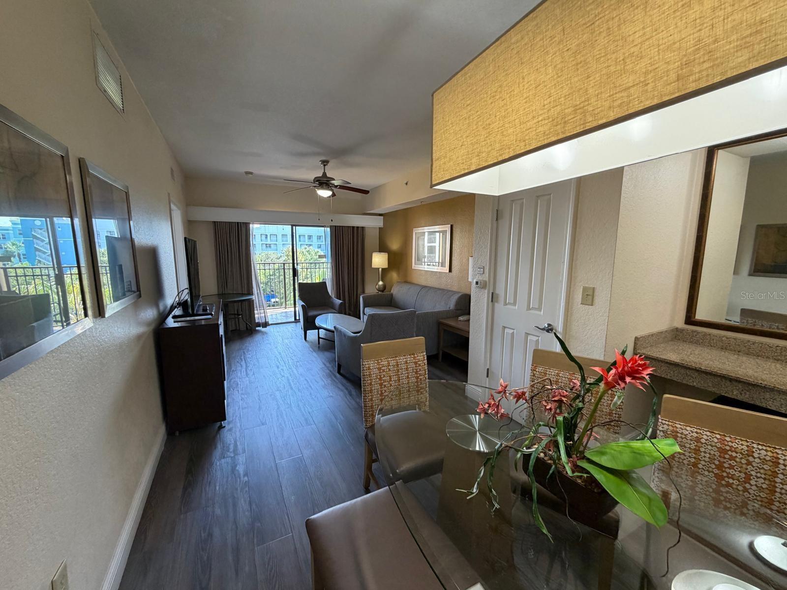 12527 FLORIDAYS RESORT DRIVE, #506-E, Orlando, FL 32821