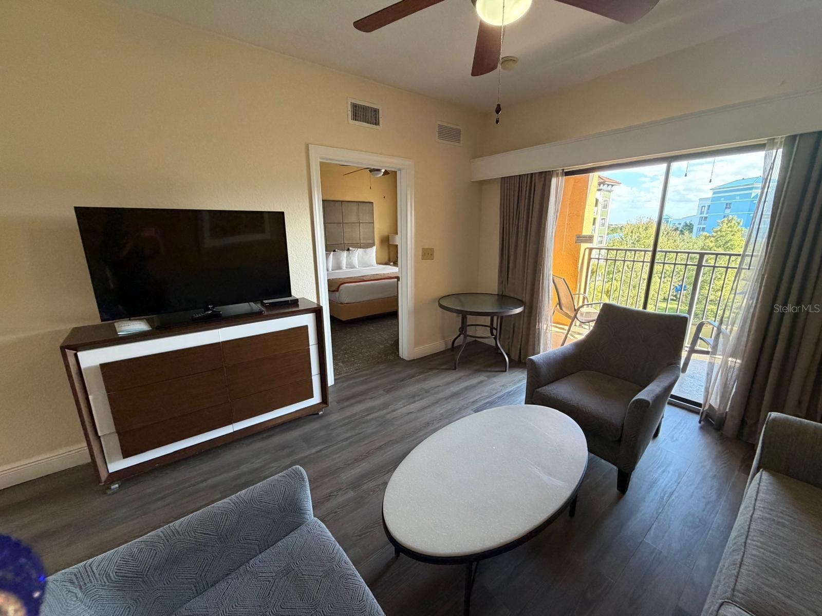 12527 FLORIDAYS RESORT DRIVE, #506-E, Orlando, FL 32821